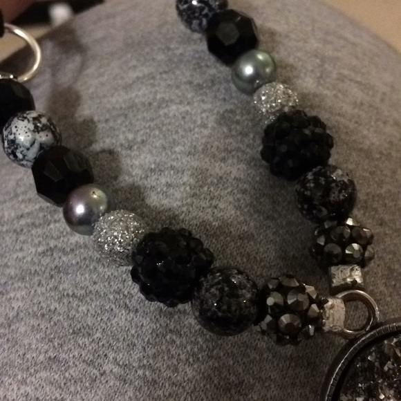 Hand-crafted Necklace - Picture 4 of 4